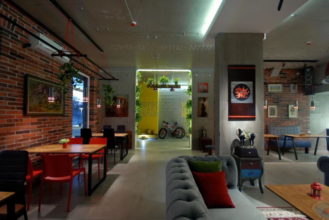 Cubby Hotel Lviv